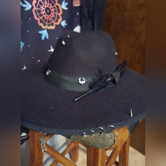 Witchy Snake Skeleton Hat - Altered - One of a Kind - Picture 7 of 8